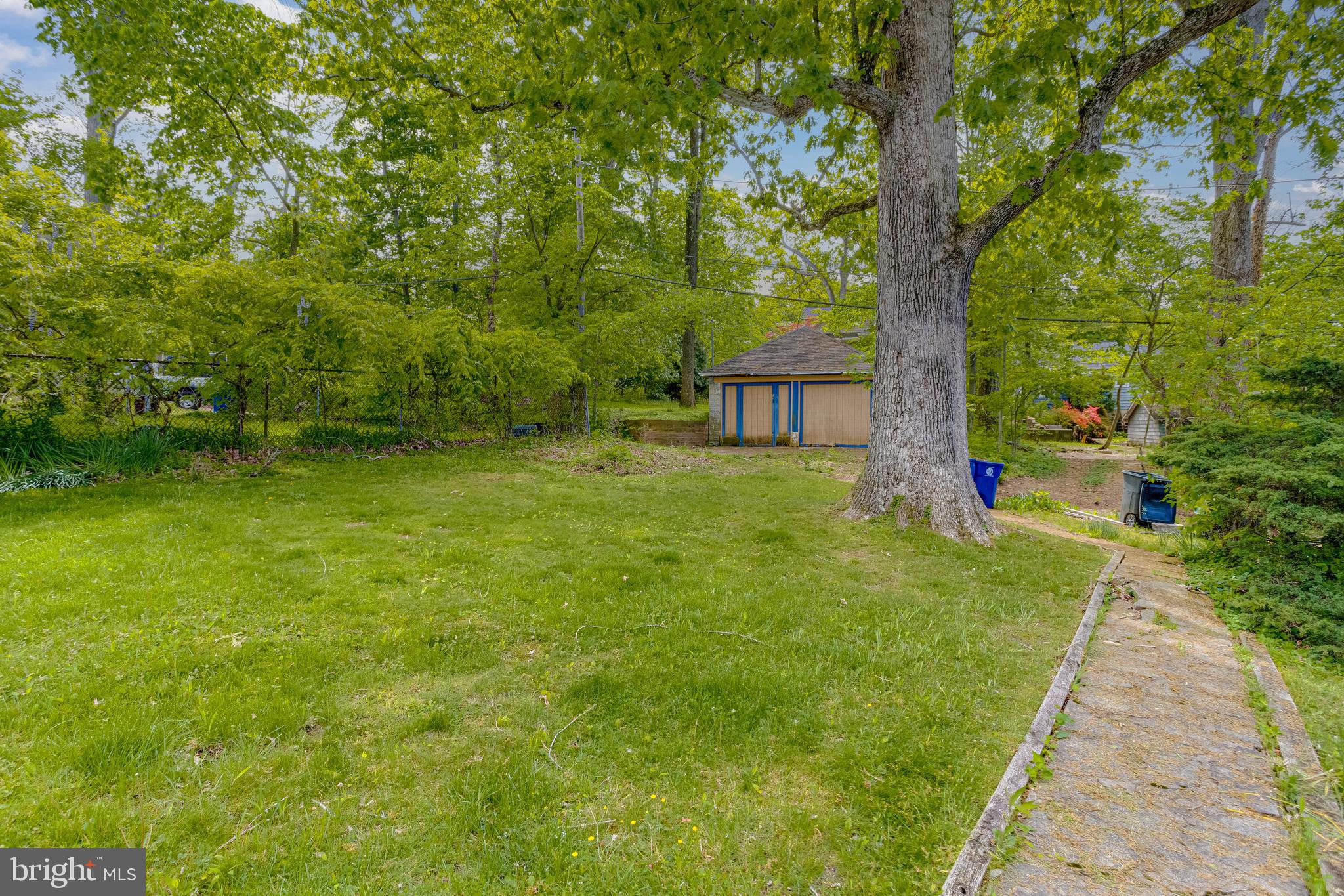 2213 Chilham Road Baltimore, MD 21209 - Photo 35 of 43