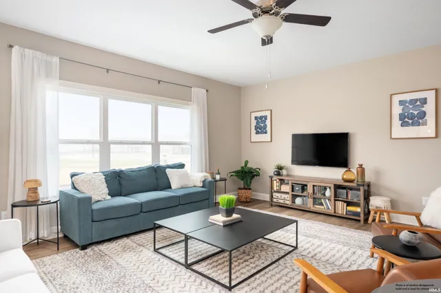 $326,515 | 411 Luellen Way, New Castle, IN 47362