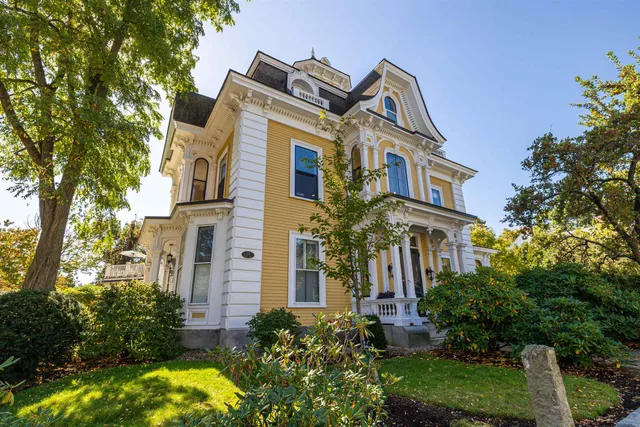 $692,500 | 73 Warren Street, Unit 3, Concord, NH 03301