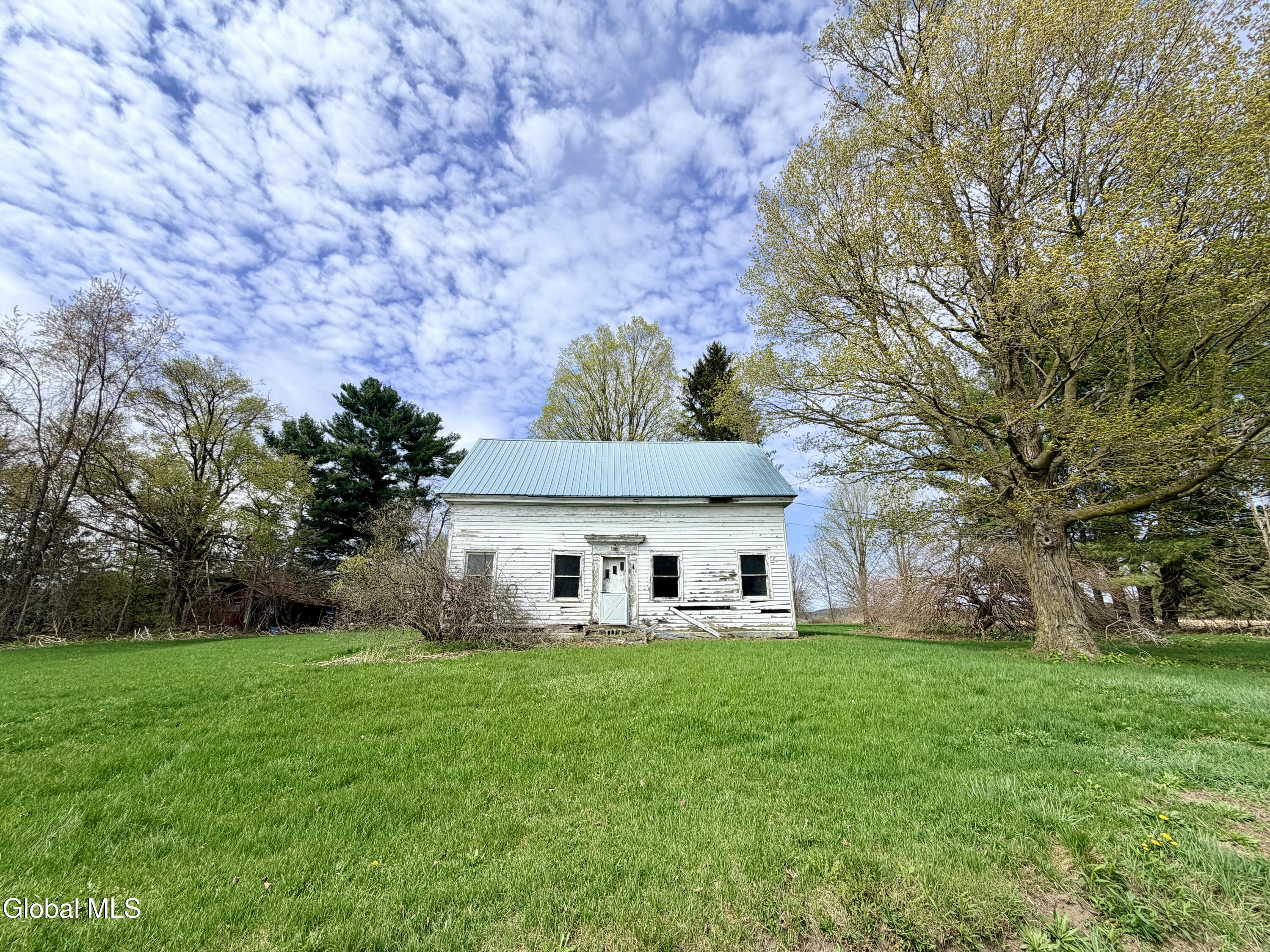 2171 Hickory Hill Road Fonda, NY 12068 - Photo 2 of 7 IMG_4567