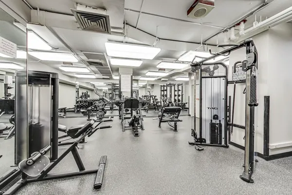$239,000 | 211 East Ohio Street, Unit 2817, Chicago, IL 60611