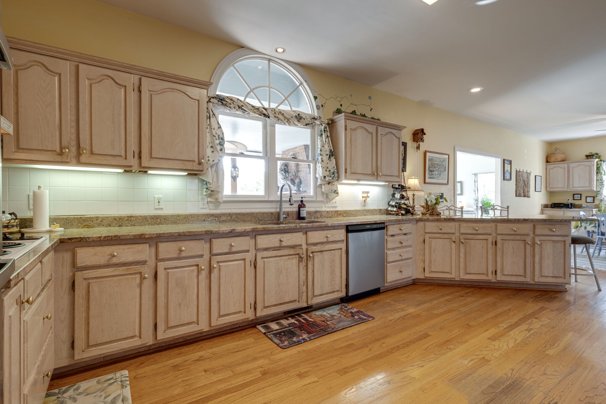 6484 Temple Road Franklin, TN 37069 - Photo 17 of 66