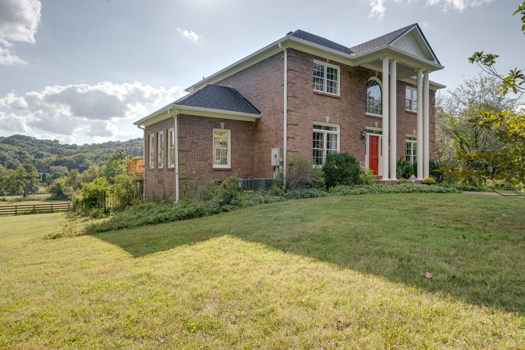 6484 Temple Road Franklin, TN 37069 - Photo 5 of 66