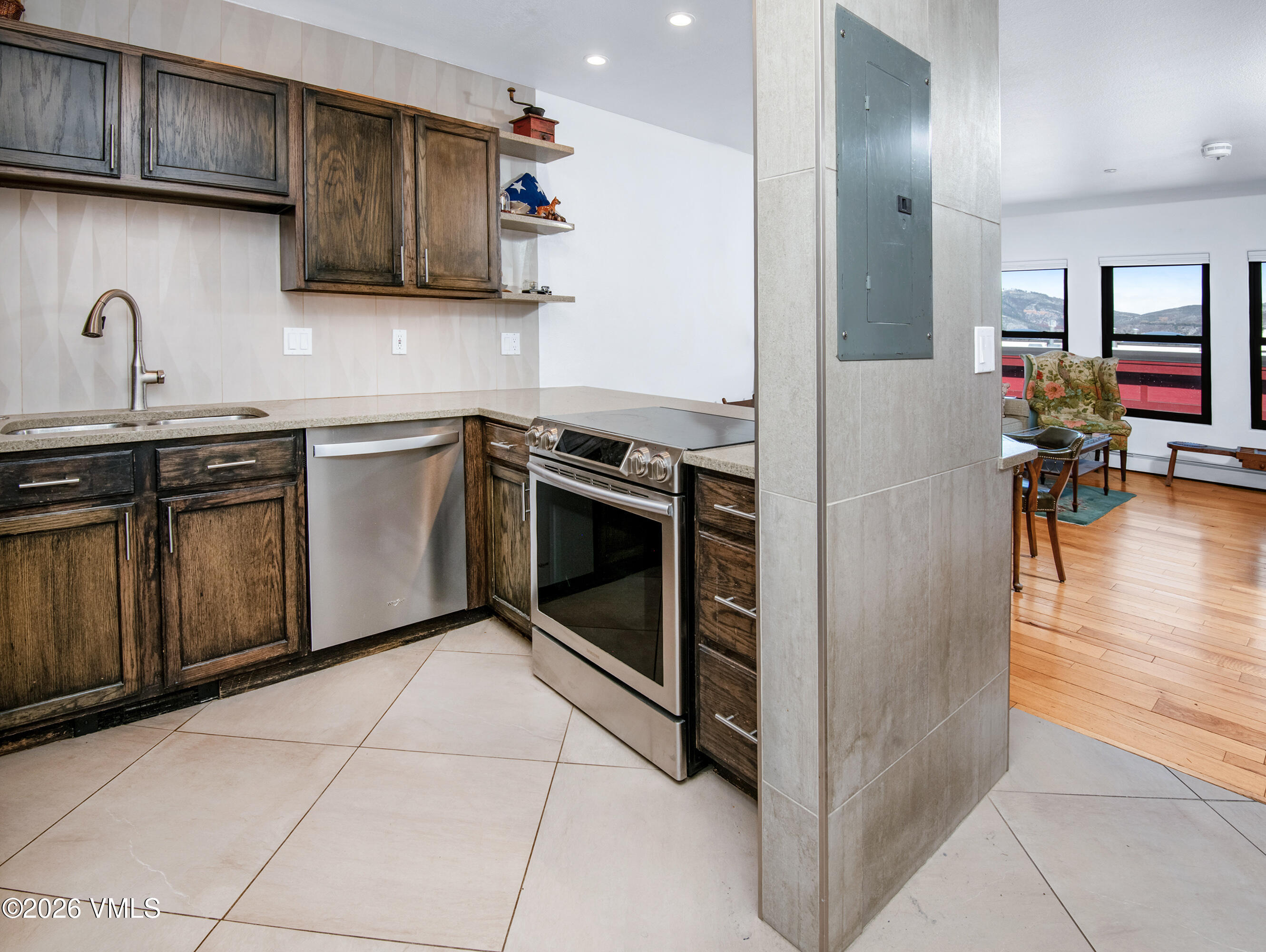 216 Main Street, Unit R319 Edwards, CO 81632 - Photo 4 of 15 216-Main-St-R319_03