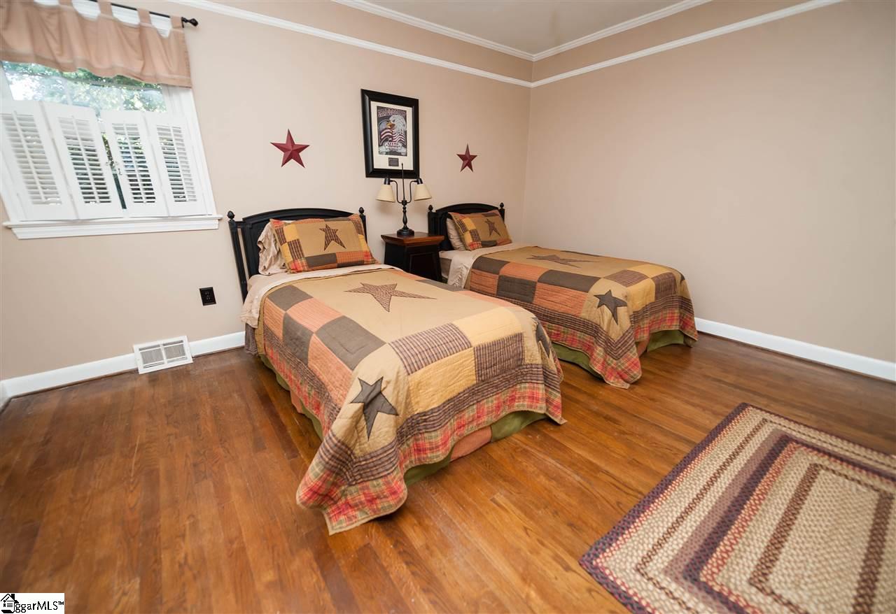 218 Laurel Road Greer, SC 29651 - Photo 27 of 36