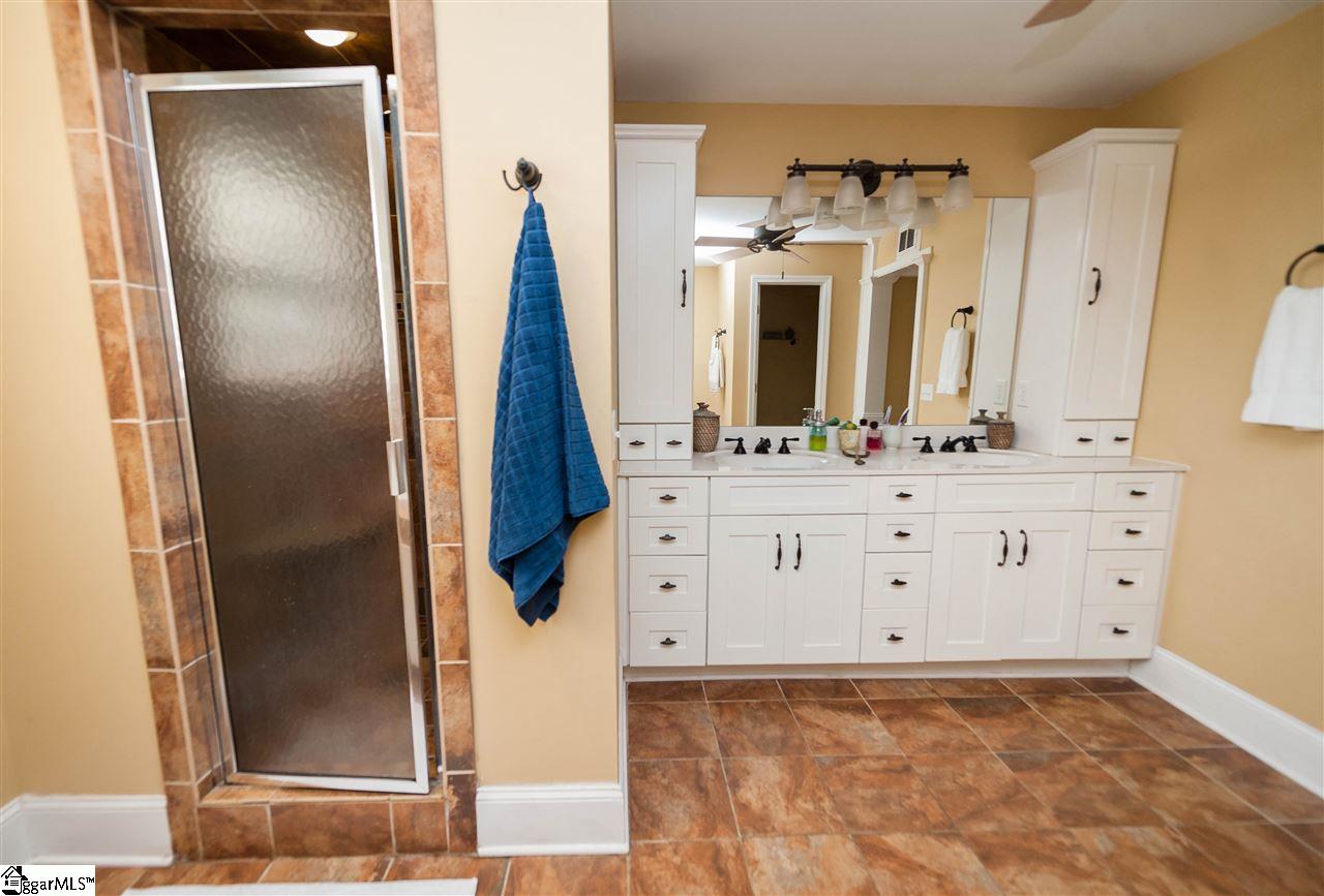 218 Laurel Road Greer, SC 29651 - Photo 35 of 36