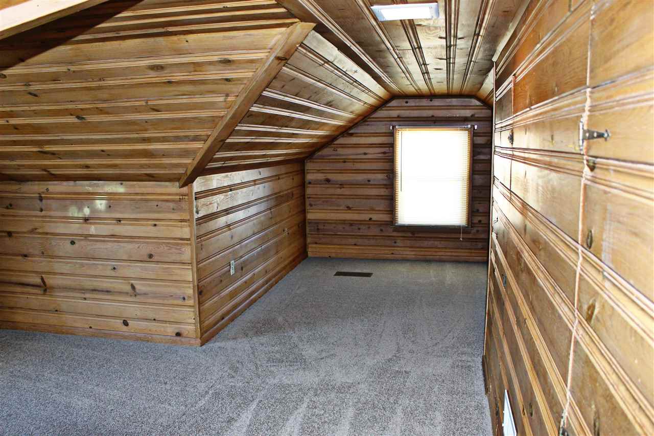 2010 Nebraska Road Rockford, IL 61108 - Photo 14 of 23 Gallery Image 14