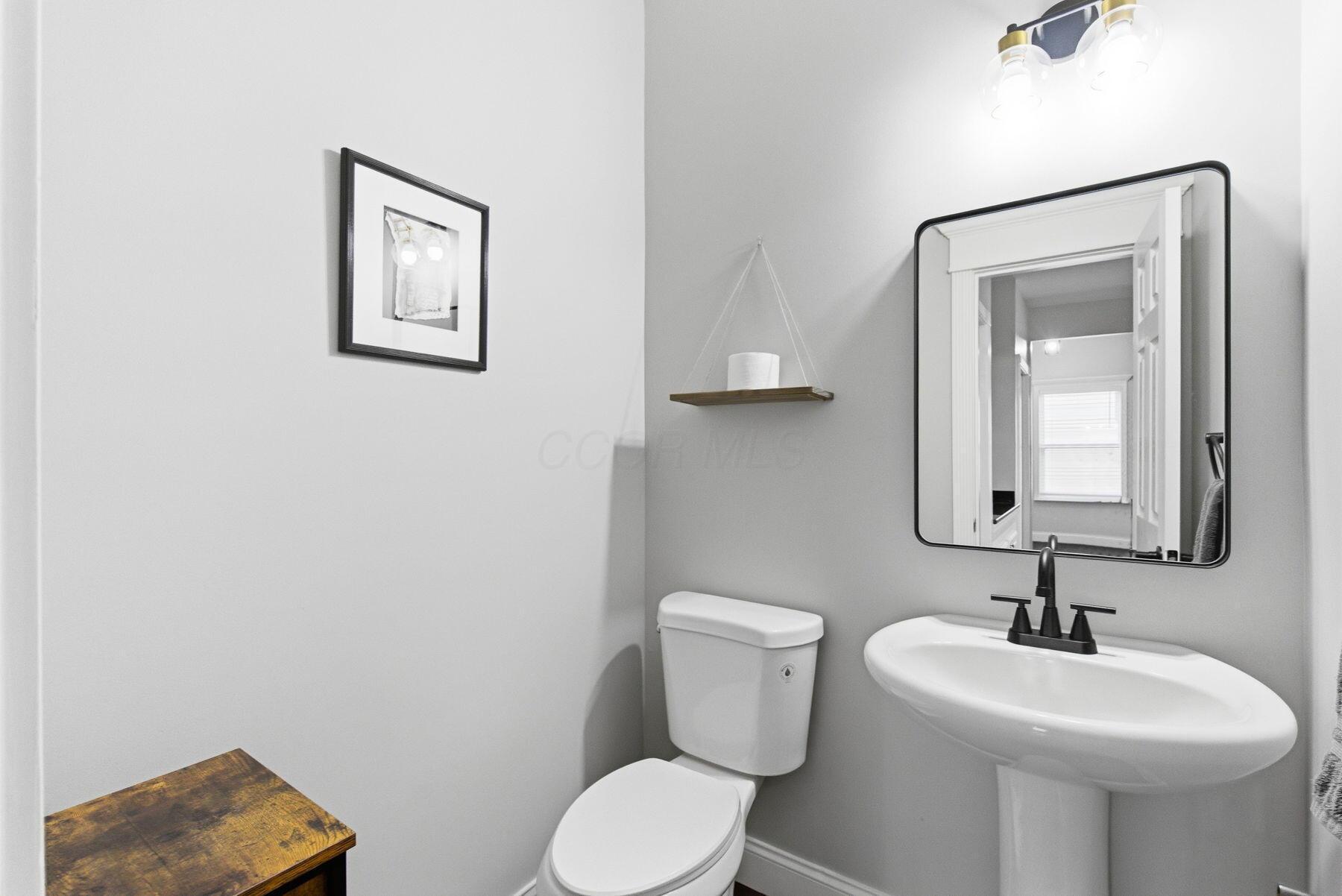 1822 Joe Walker Road Galena, OH 43021 - Photo 26 of 85 Half Bath