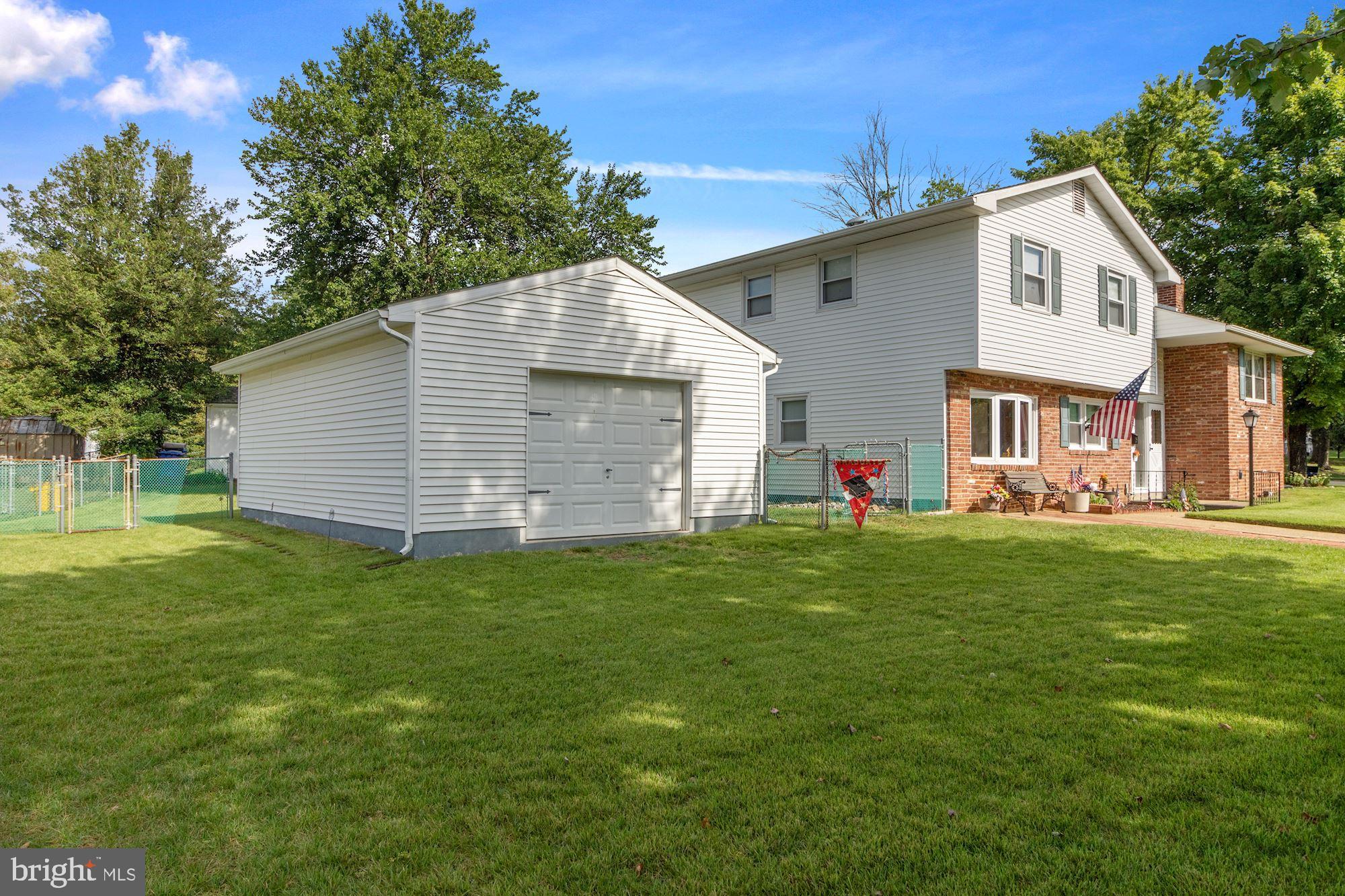 2207 Andover Road Cinnaminson, NJ 08077 - Photo 2 of 34 Gallery Image 2
