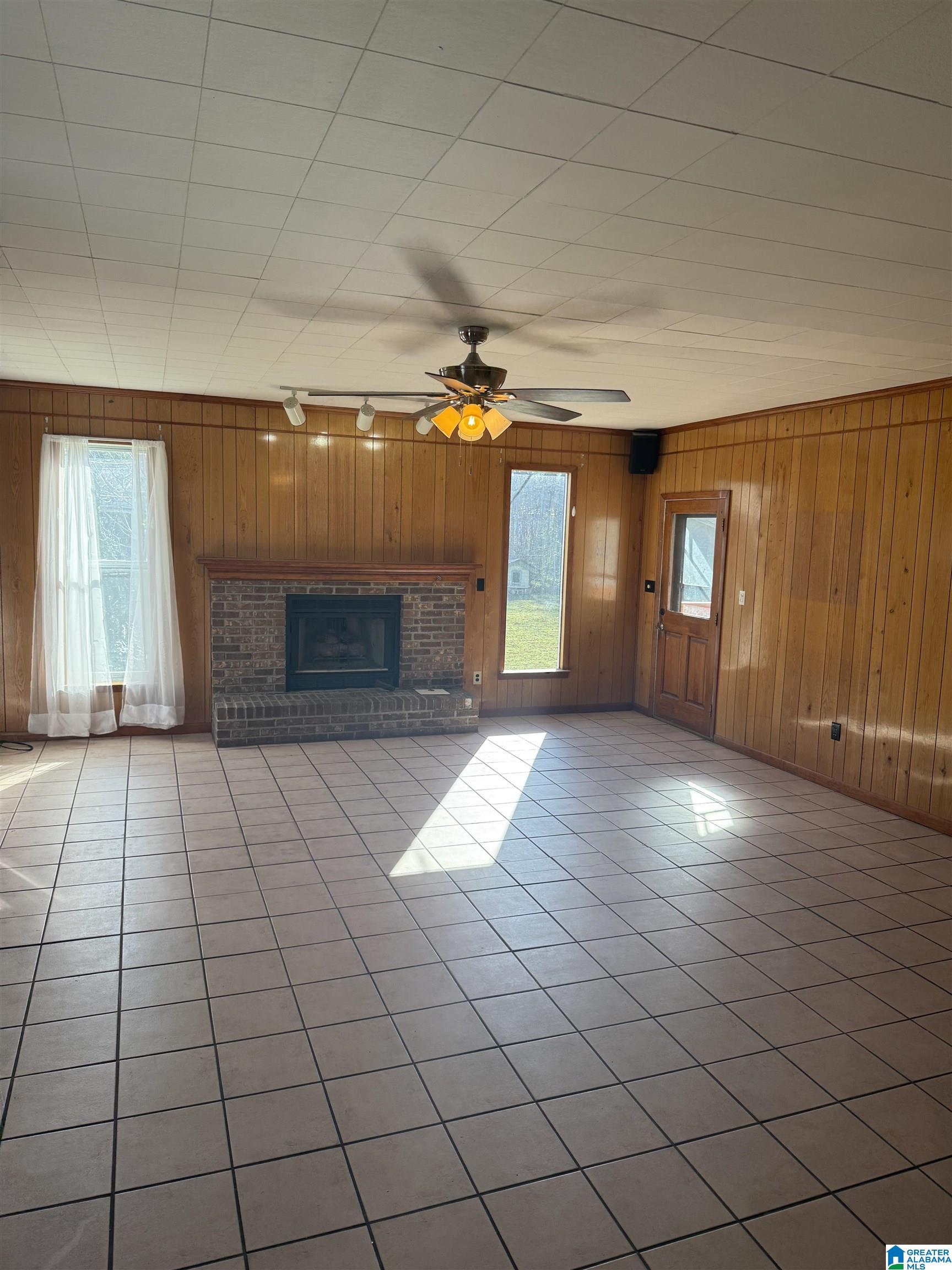 920 39th Street North Birmingham, AL 35222 - Photo 5 of 12