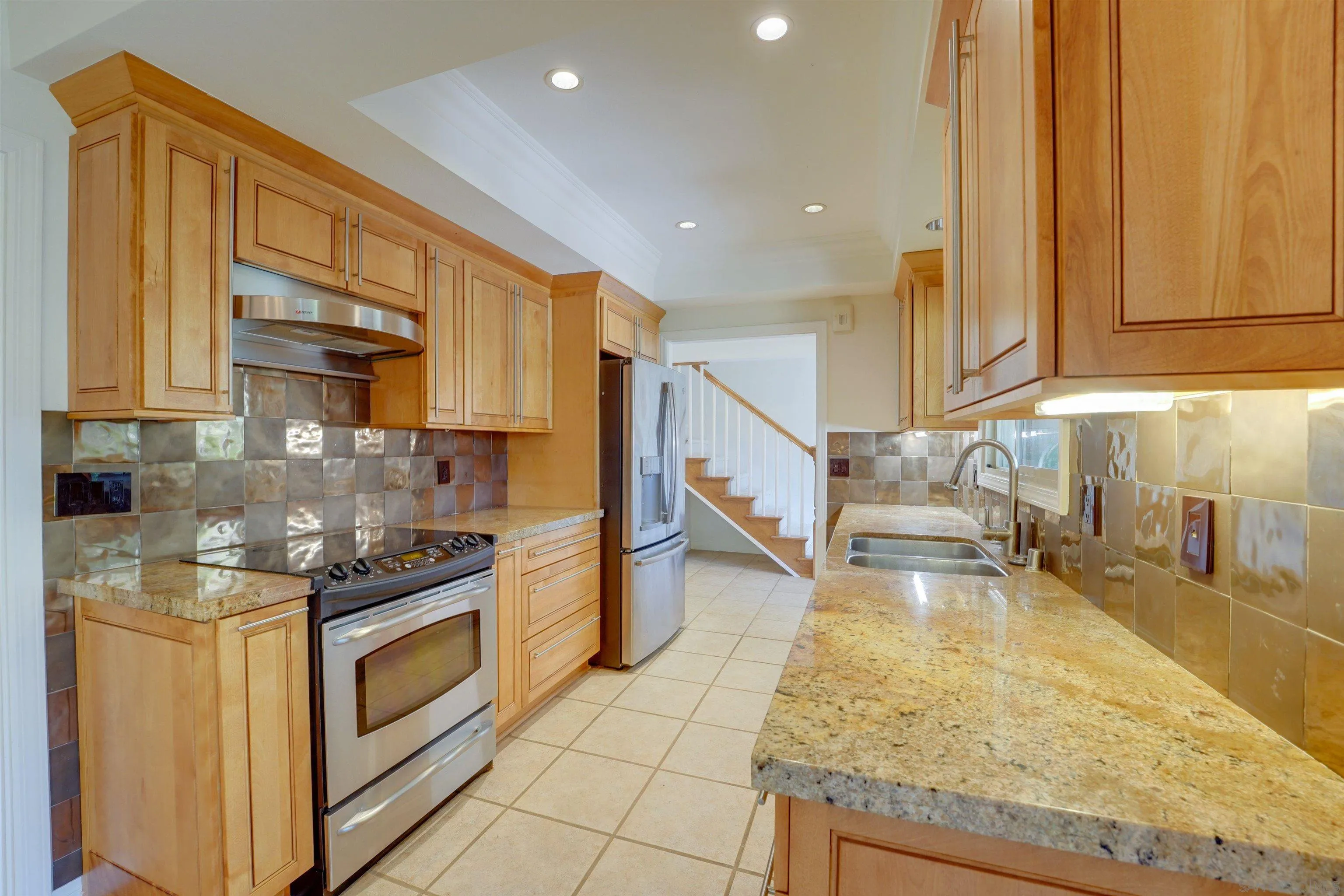 129 Cancha De Golf Rancho Santa Fe, CA 92091 - Photo 6 of 31
