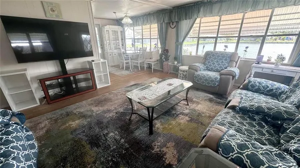 $1,750 | 2505 East Bay Drive, Unit 54, Largo, FL 33771