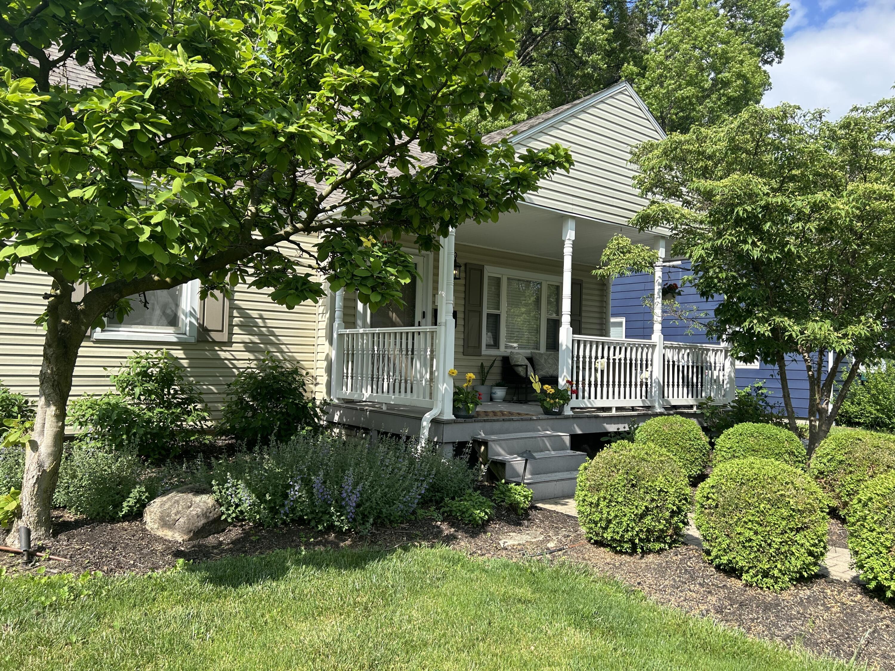 530 Blenheim Road Columbus, OH 43214 - Photo 2 of 51 Home Front