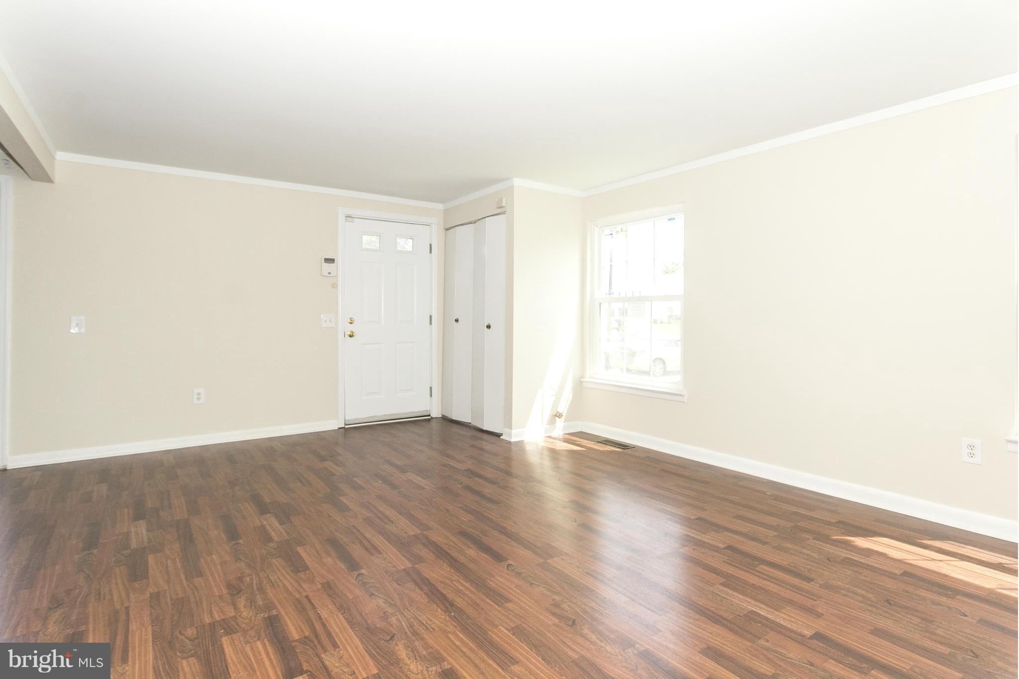 16 Coliston Road, Unit B Reisterstown, MD 21136 - Photo 7 of 18 Interior (General)