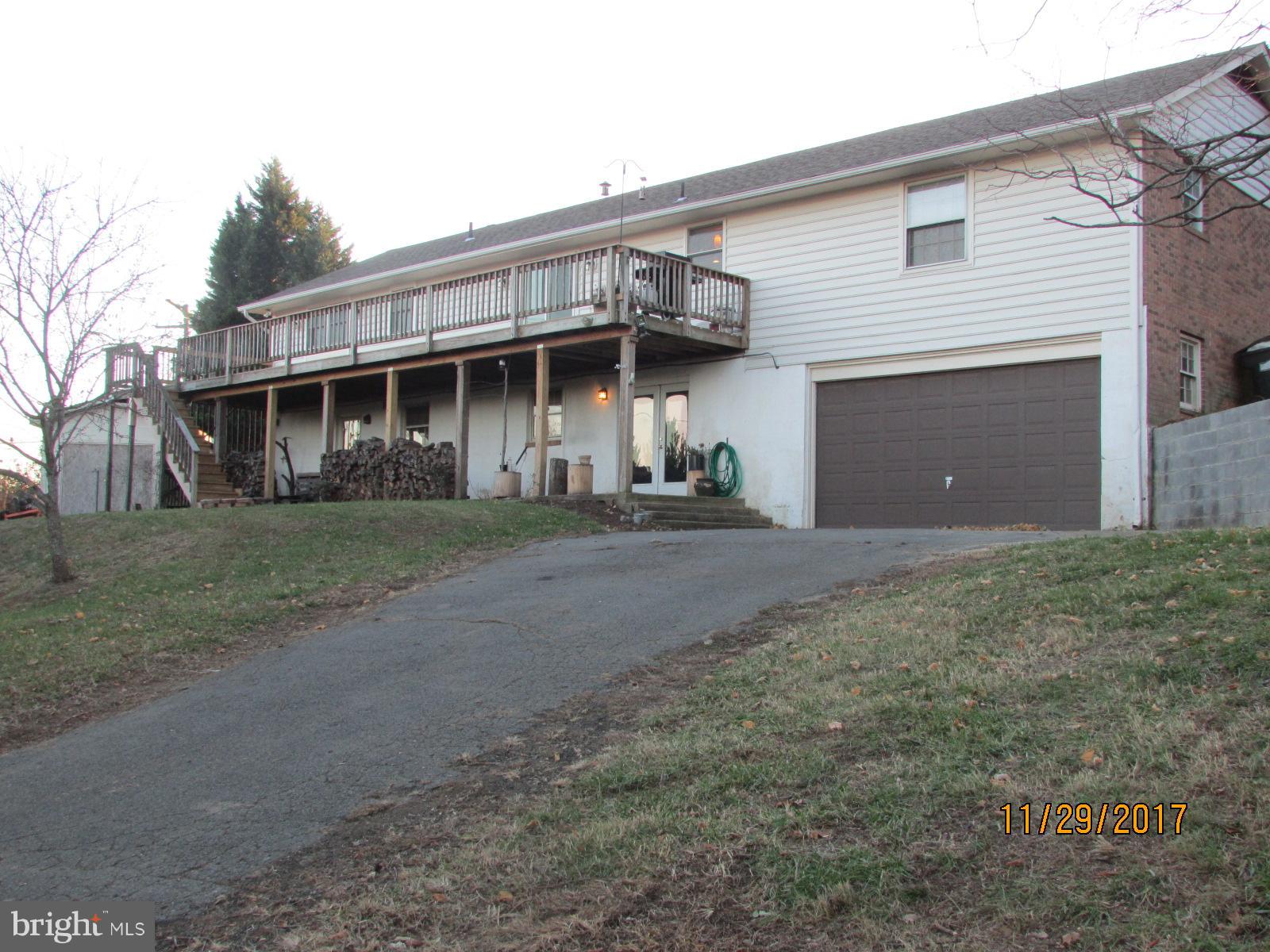 7828 Signal Hill Road Manassas, VA 20111 - Photo 26 of 27 Exterior (Rear)