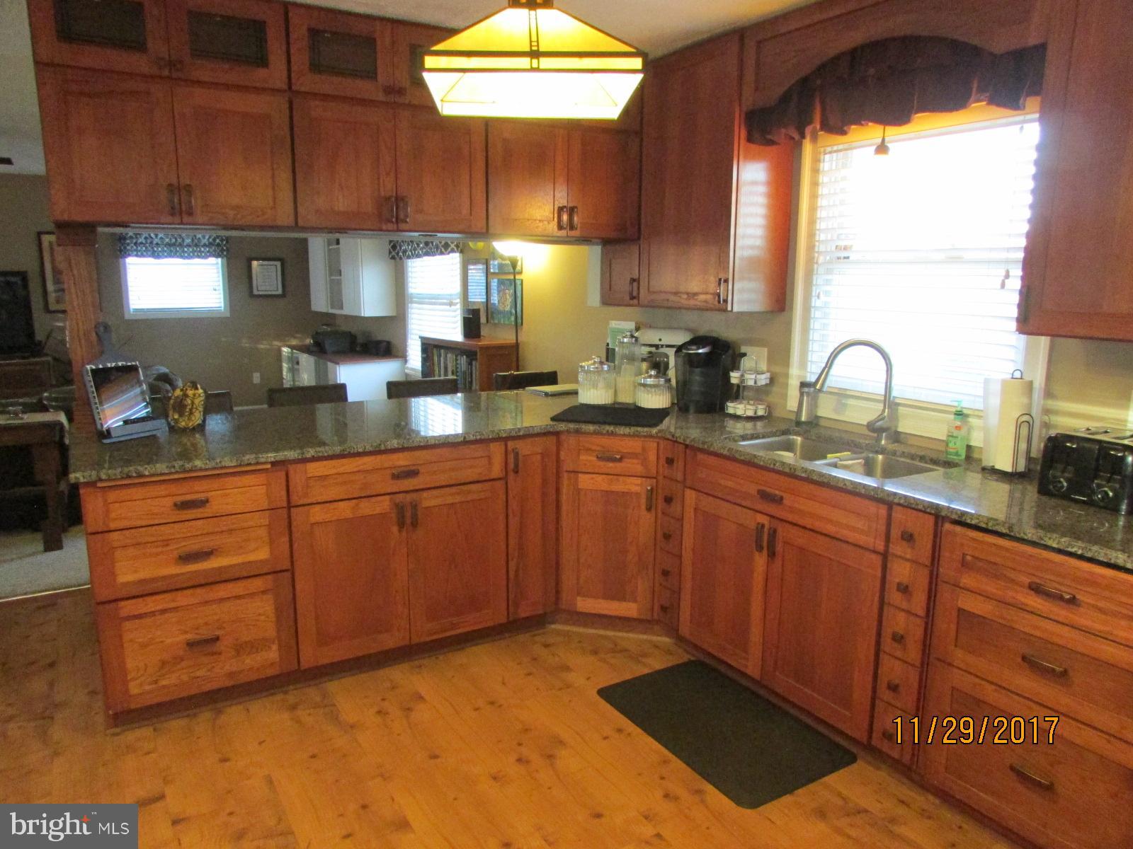 7828 Signal Hill Road Manassas, VA 20111 - Photo 9 of 27 Kitchen