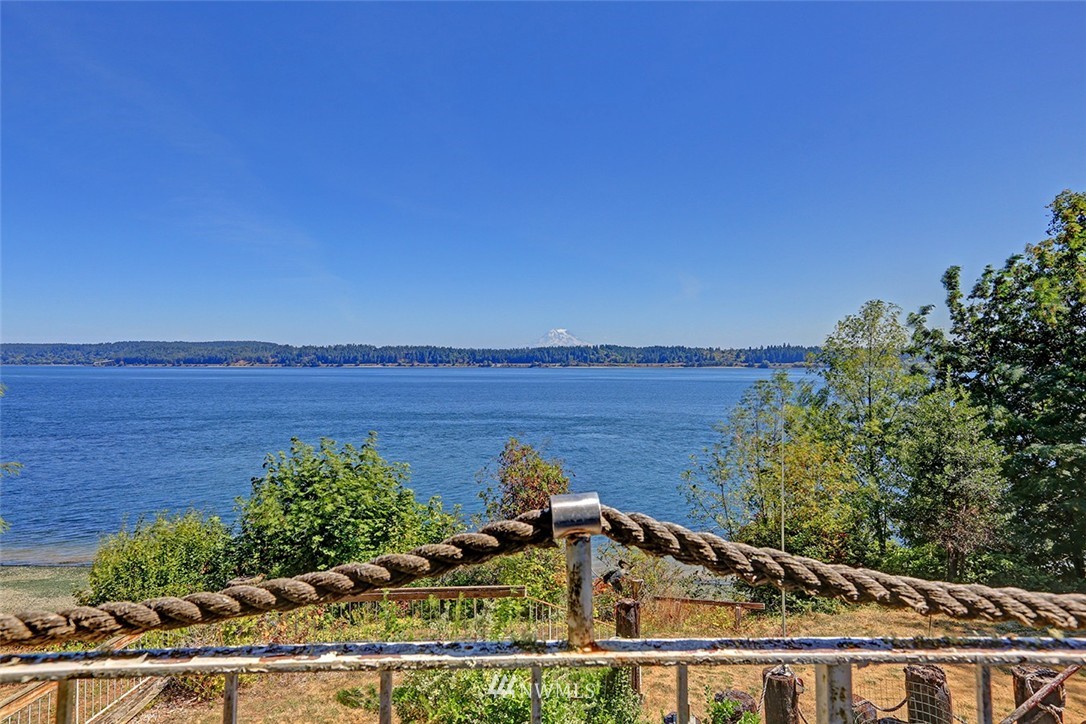 14203 Lyle Point Road Anderson Island, WA 98303 - Photo 22 of 25