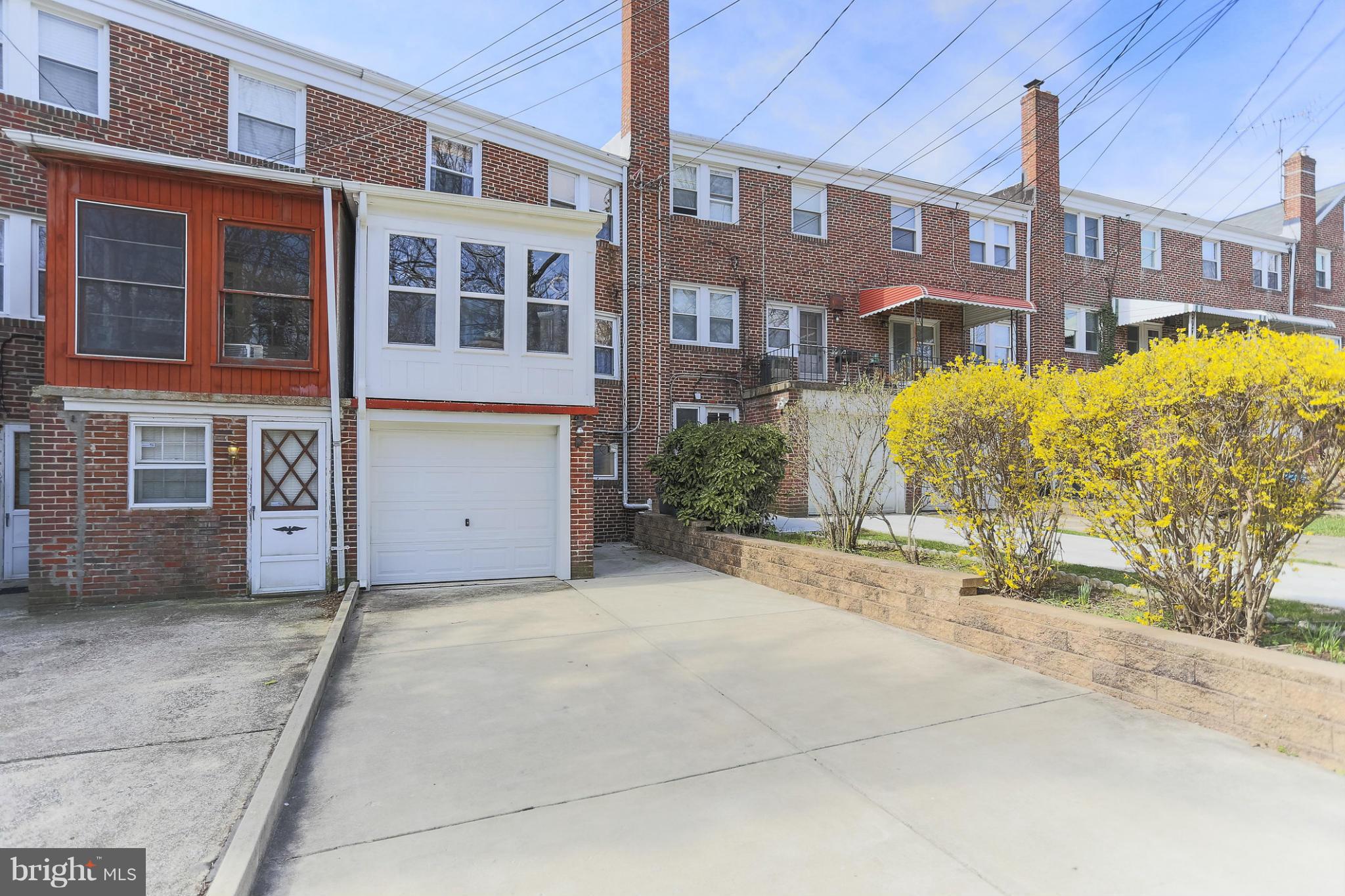 403 Overbrook Road Catonsville, MD 21228 - Photo 29 of 30 a view of a building with a outdoor space