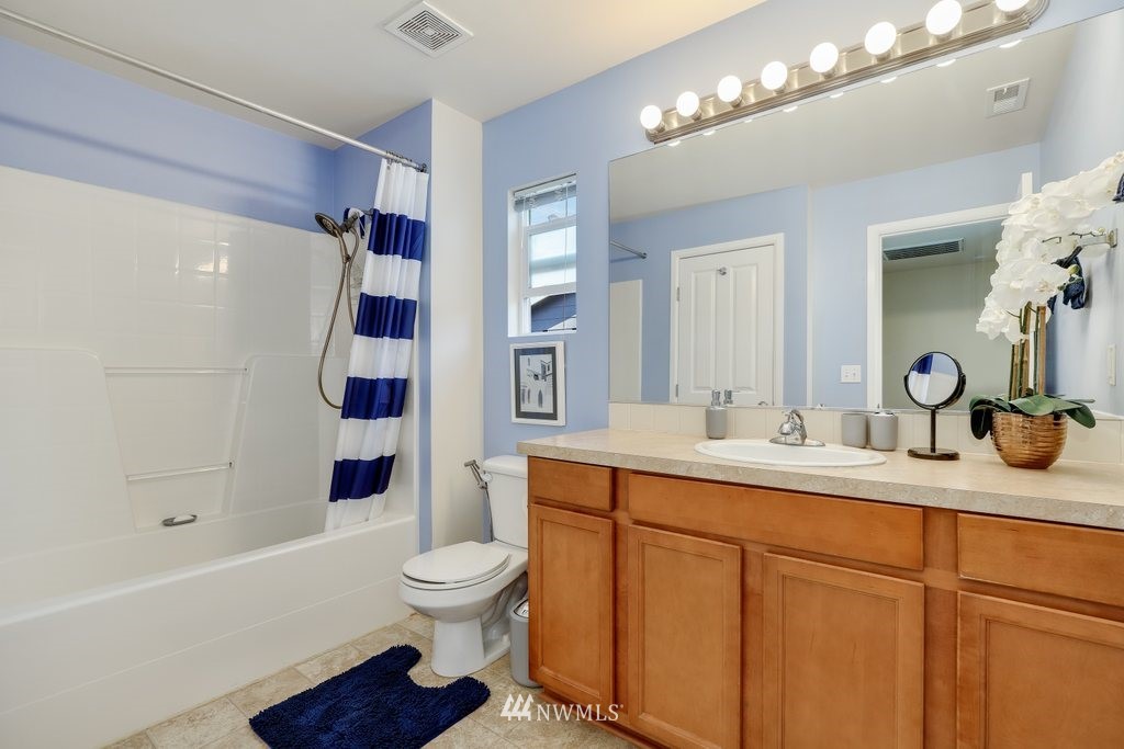 16606 42nd Avenue Southeast Bothell, WA 98012 - Photo 15 of 26