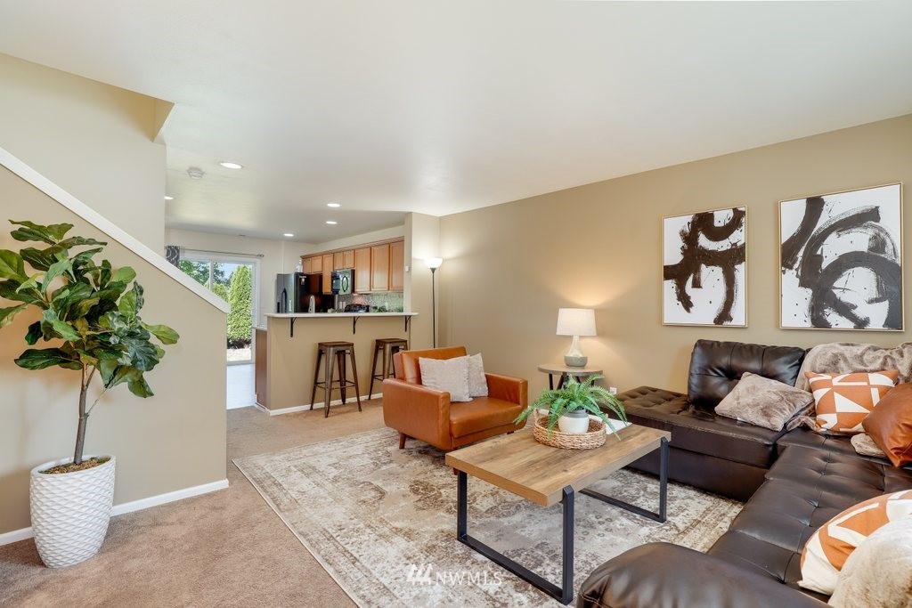 16606 42nd Avenue Southeast Bothell, WA 98012 - Photo 4 of 26