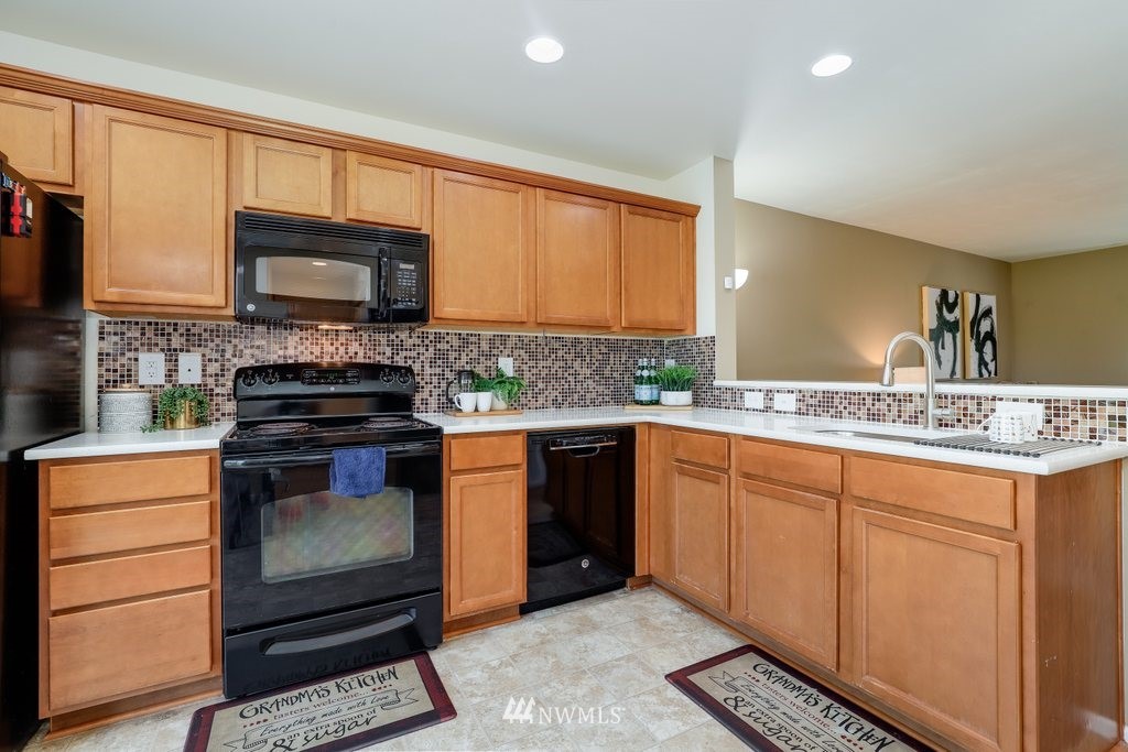 16606 42nd Avenue Southeast Bothell, WA 98012 - Photo 8 of 26