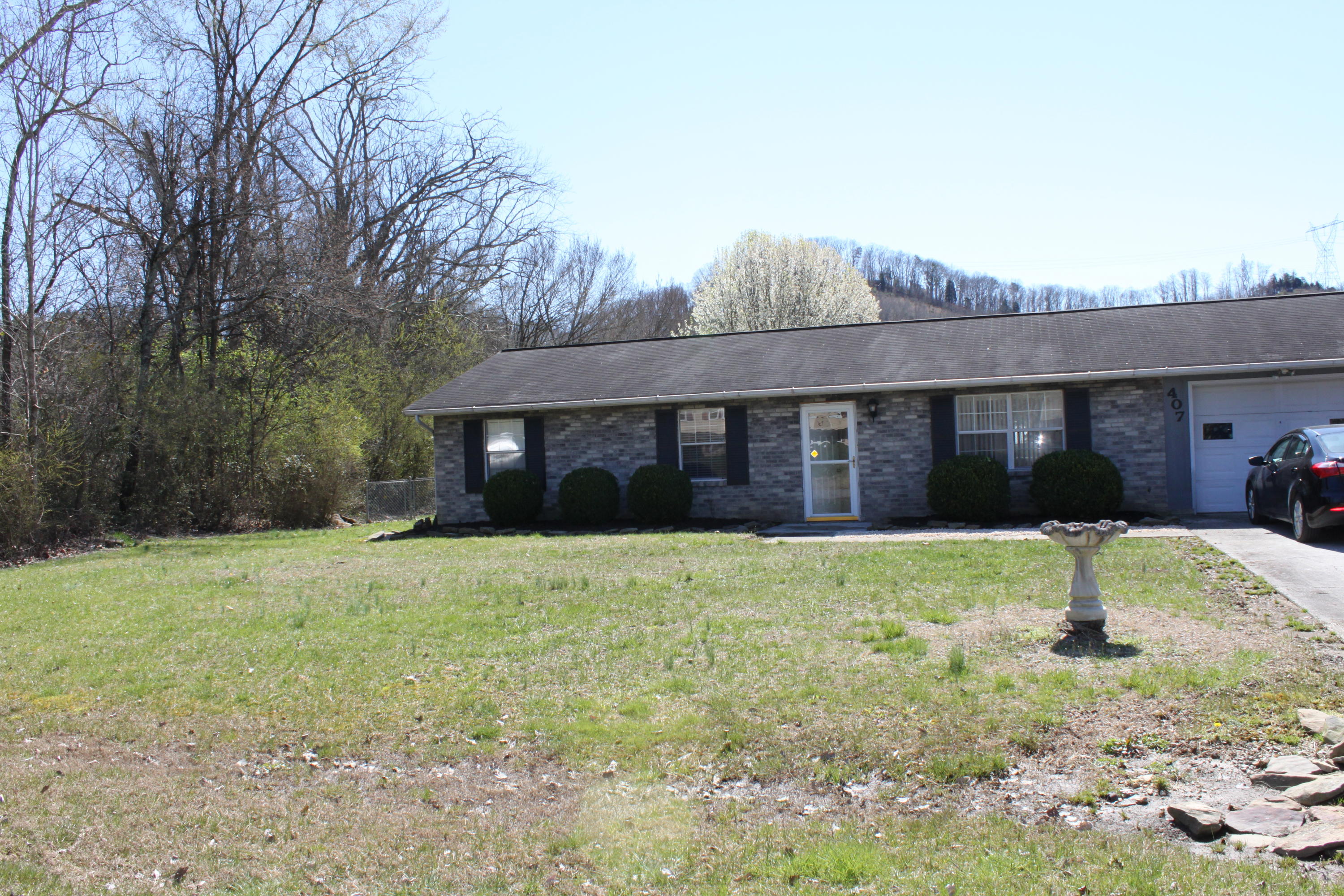407 Edgemoor Road Powell, TN 37849 - Photo 1 of 16 IMG_0713