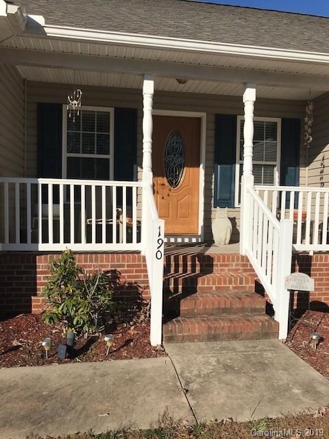190 Teague Road, Unit 5 Salisbury, NC 28146 - Photo 3 of 26 a view of a entrance with stairs