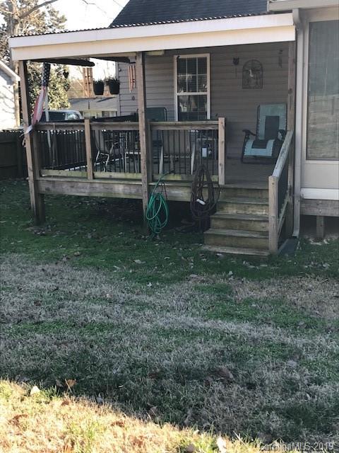 190 Teague Road, Unit 5 Salisbury, NC 28146 - Photo 22 of 26 a view of a house with backyard and balcony