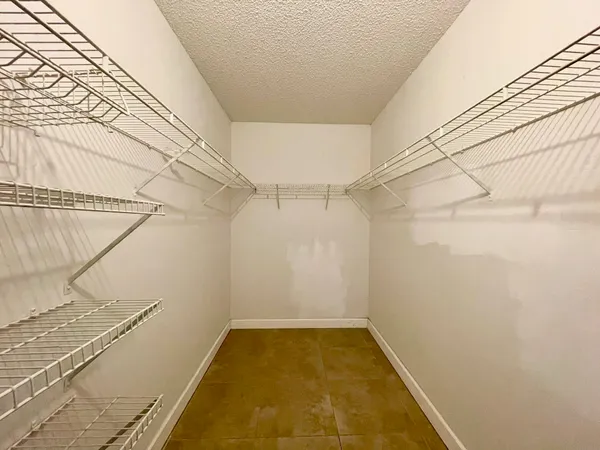 $2,250 | 1948 Discovery Circle East, Unit 1948, Deerfield Beach, FL 33442