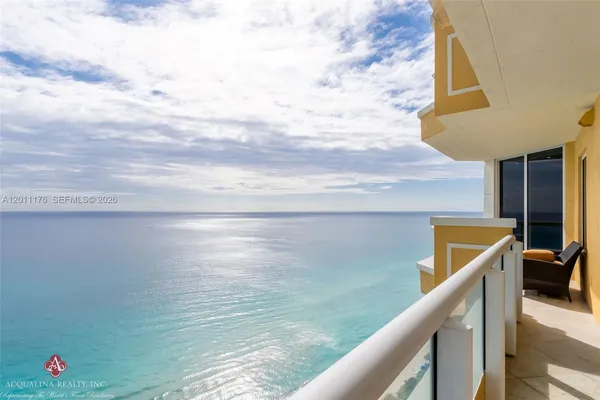 $25,000 | 17875 Collins Avenue, Unit 4001, Sunny Isles Beach, FL 33160