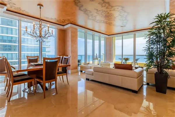 $25,000 | 17875 Collins Avenue, Unit 4001, Sunny Isles Beach, FL 33160