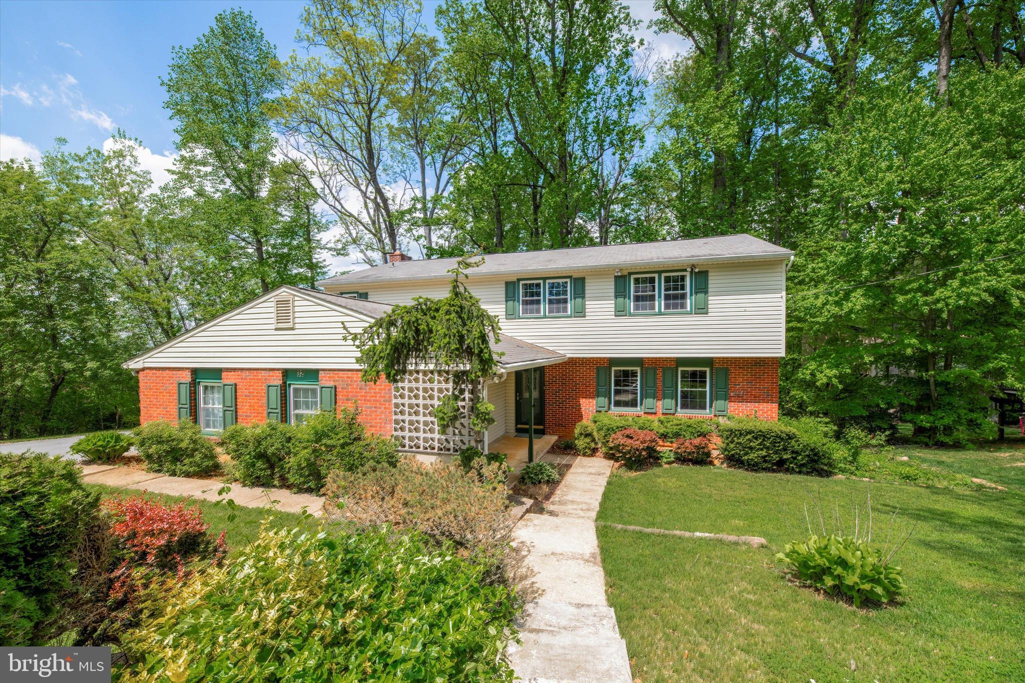 32 Blue Jay Drive Newark, DE 19713 - Photo 1 of 38