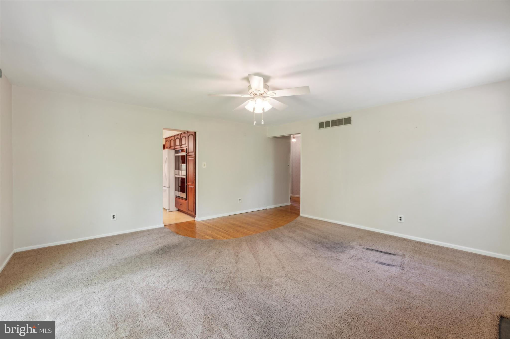 32 Blue Jay Drive Newark, DE 19713 - Photo 14 of 38
