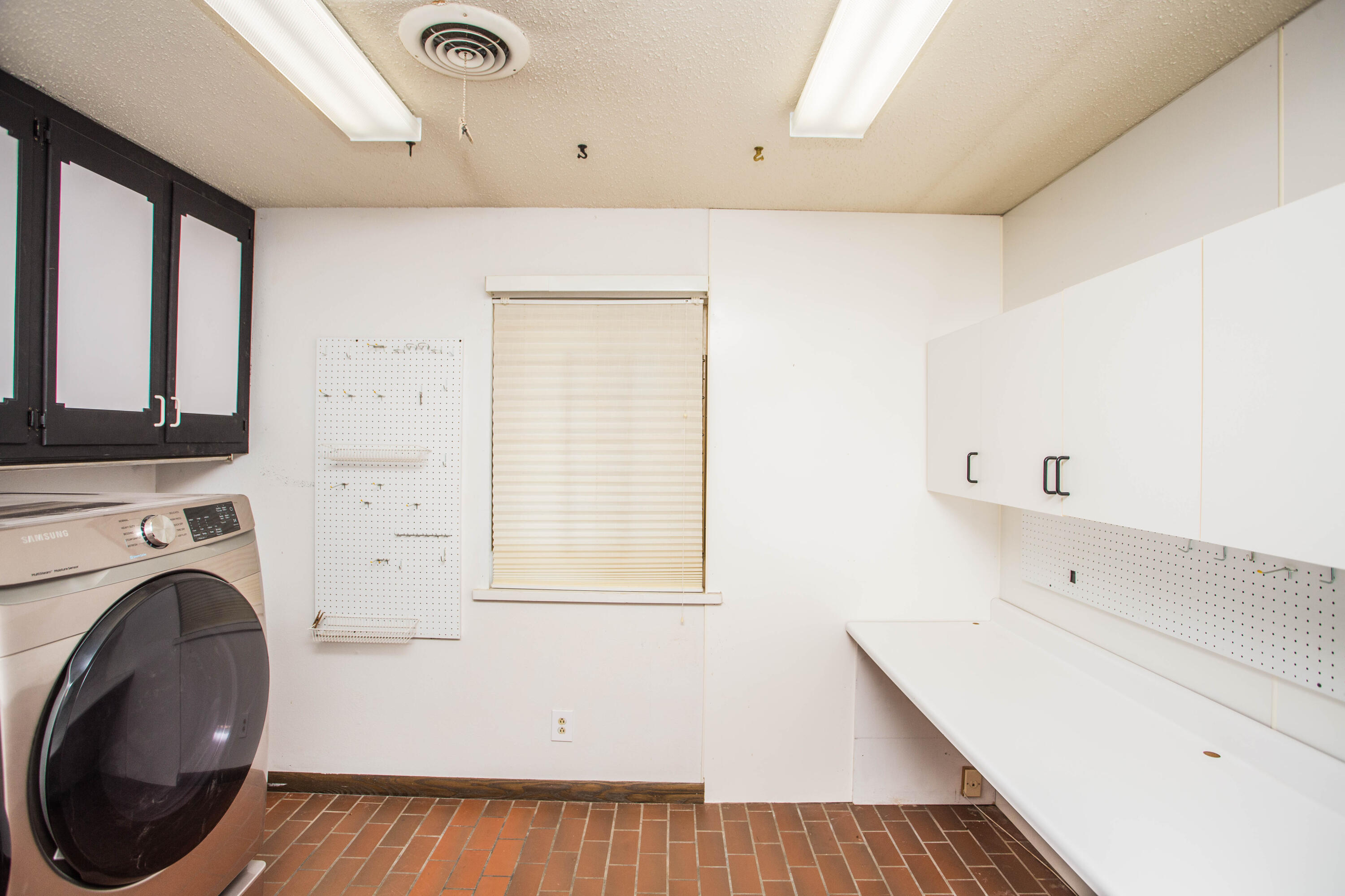 2313 58th Street Lubbock, TX 79412 - Photo 49 of 75 5V2A0144