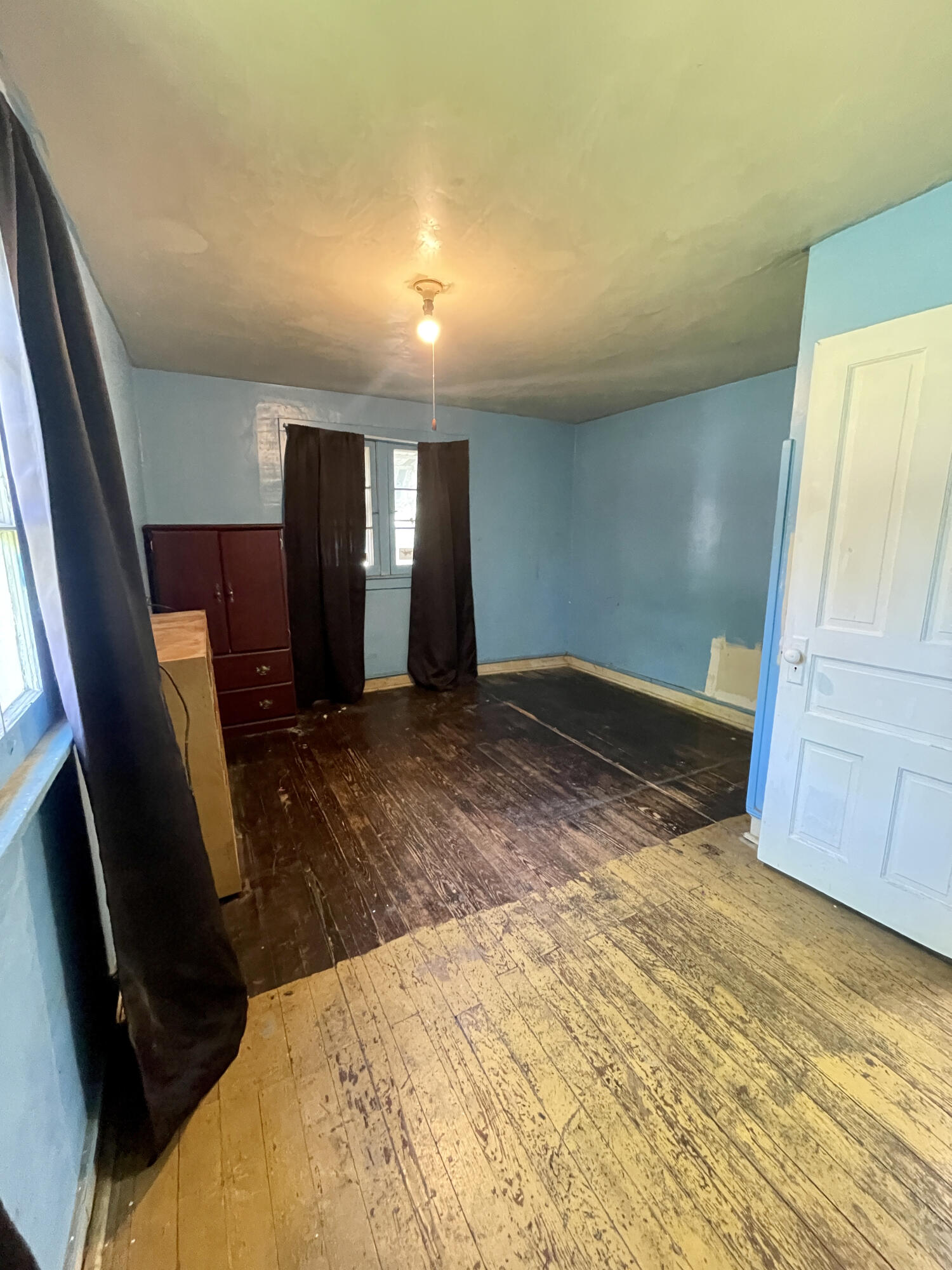112 Elm Street Coldwater, MI 49036 - Photo 24 of 34 IMG_6015