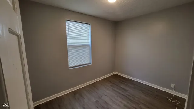 $945 | 653 Birch Avenue, Indianapolis, IN 46221