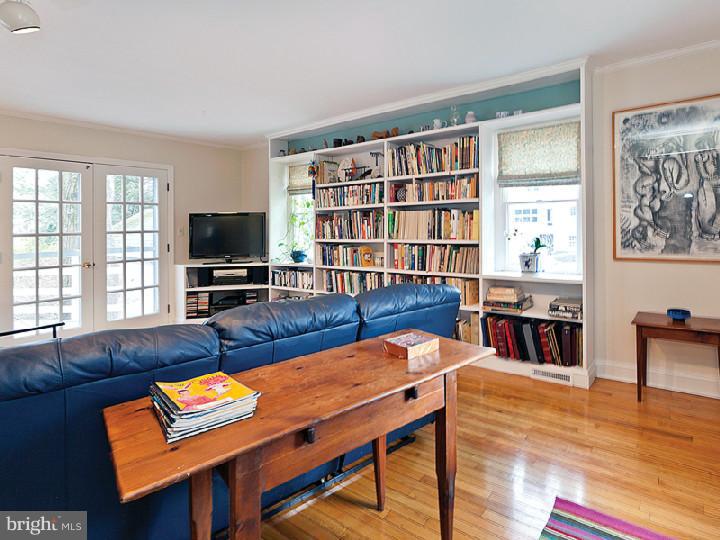 32 Hendrickson Road Lawrenceville, NJ 08648 - Photo 11 of 25