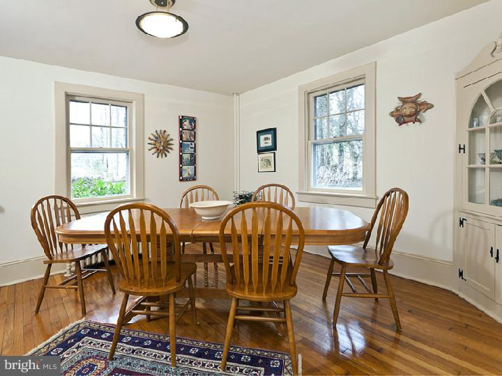32 Hendrickson Road Lawrenceville, NJ 08648 - Photo 4 of 25