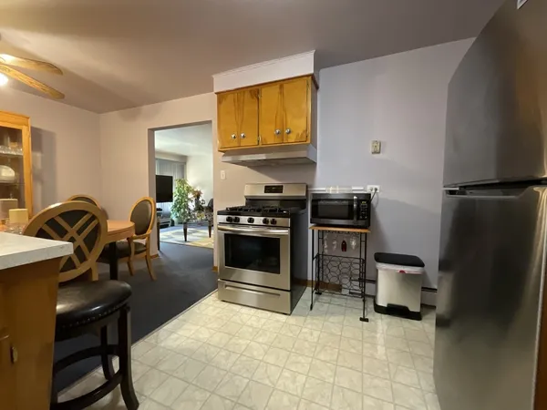 $227,900 | 13839 South State Street, Riverdale, IL 60827