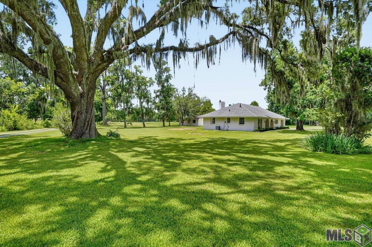 10413 Stringer Bridge Road St. Amant, LA 70774 - Photo 36 of 41