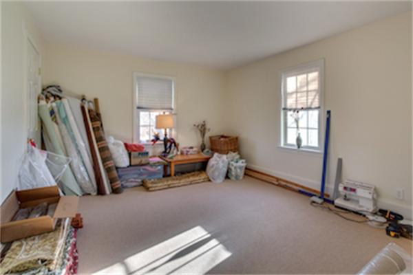 119 Northboro Road Southborough, MA 01772 - Photo 17 of 21 Gallery Image 17