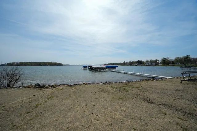 $44,000 | 1244 Diamond Harbor Court, Unit 14, Cassopolis, MI 49031