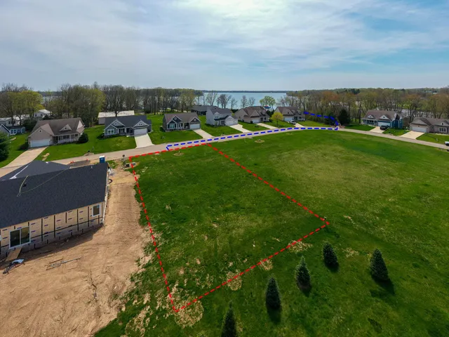 $44,000 | 1244 Diamond Harbor Court, Unit 14, Cassopolis, MI 49031