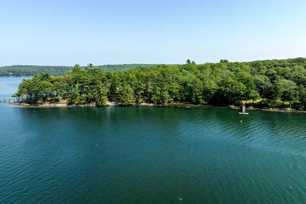 $2,250,000 | 44 Stone Point Lane, Boothbay, ME 04571