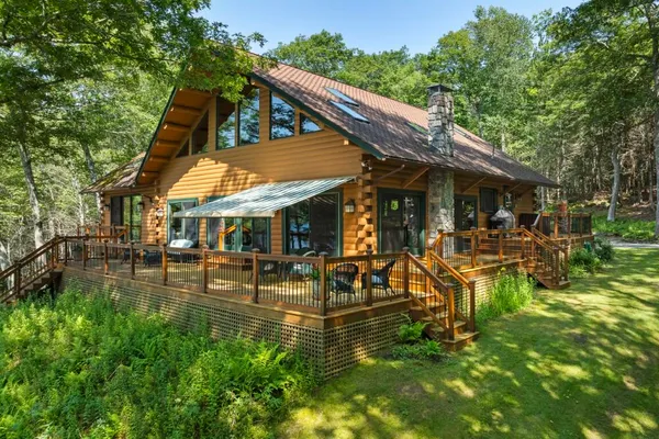 $2,250,000 | 44 Stone Point Lane, Boothbay, ME 04571