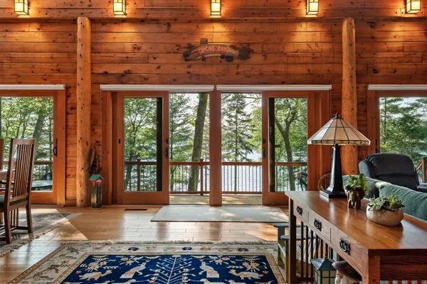 $2,250,000 | 44 Stone Point Lane, Boothbay, ME 04571