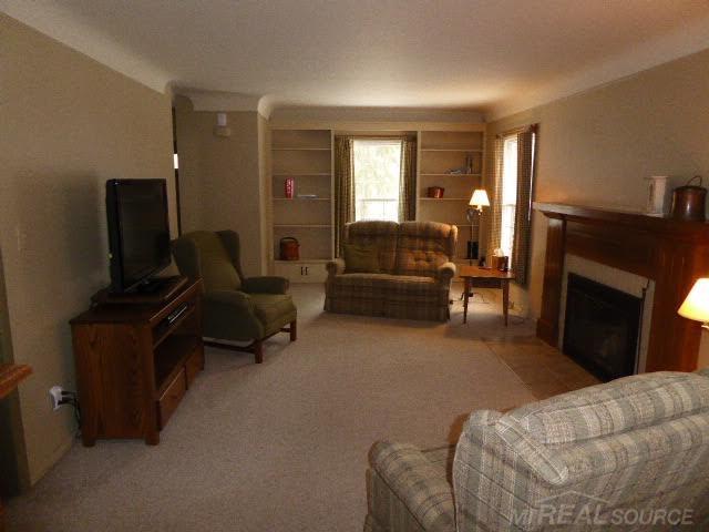 647 East Gunn Road Rochester, MI 48306 - Photo 21 of 26