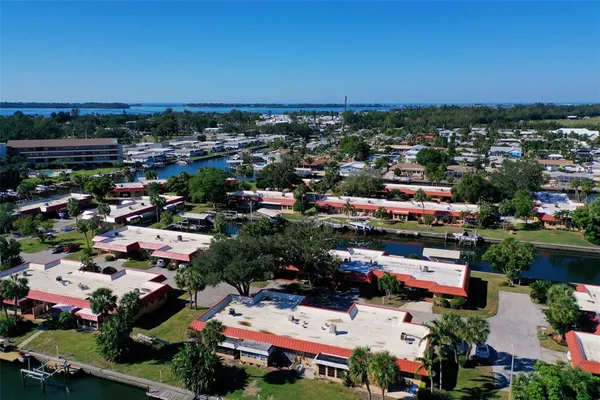 $1,795 | 4108 La Costa Cove, Bradenton, FL 34210