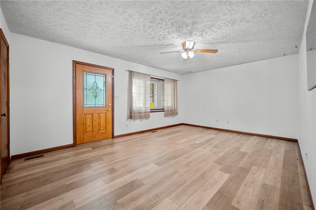 148 East Steidl Road Paris, IL 61944 - Photo 17 of 32