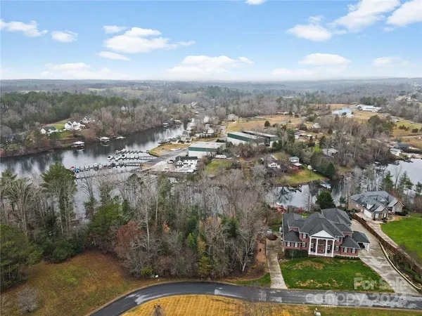 $129,995 | 100 Old Ferry Lane, Hickory, NC 28601